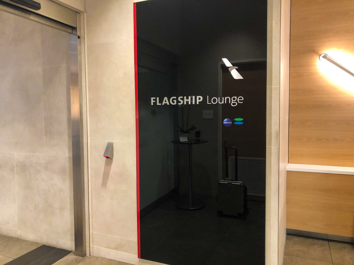 American Airlines Flagship Lounge LAX entrance