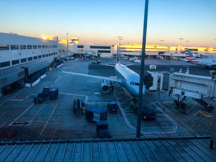 American Airlines Flagship Lounge LAX runway view from quiet room
