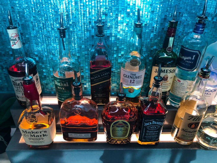 American Airlines Flagship Lounge LAX self-serve alcohol 1