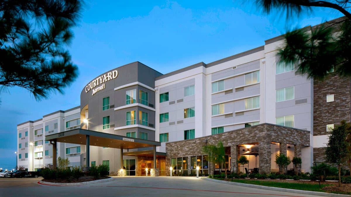 Courtyard by Marriott Houston Intercontinental Airport