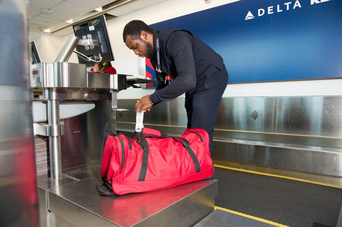 Delta Now Allows You To Redeem SkyMiles for Checked Bag Fees