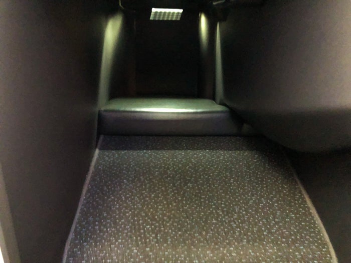 Delta One Suites A350-900 footwell