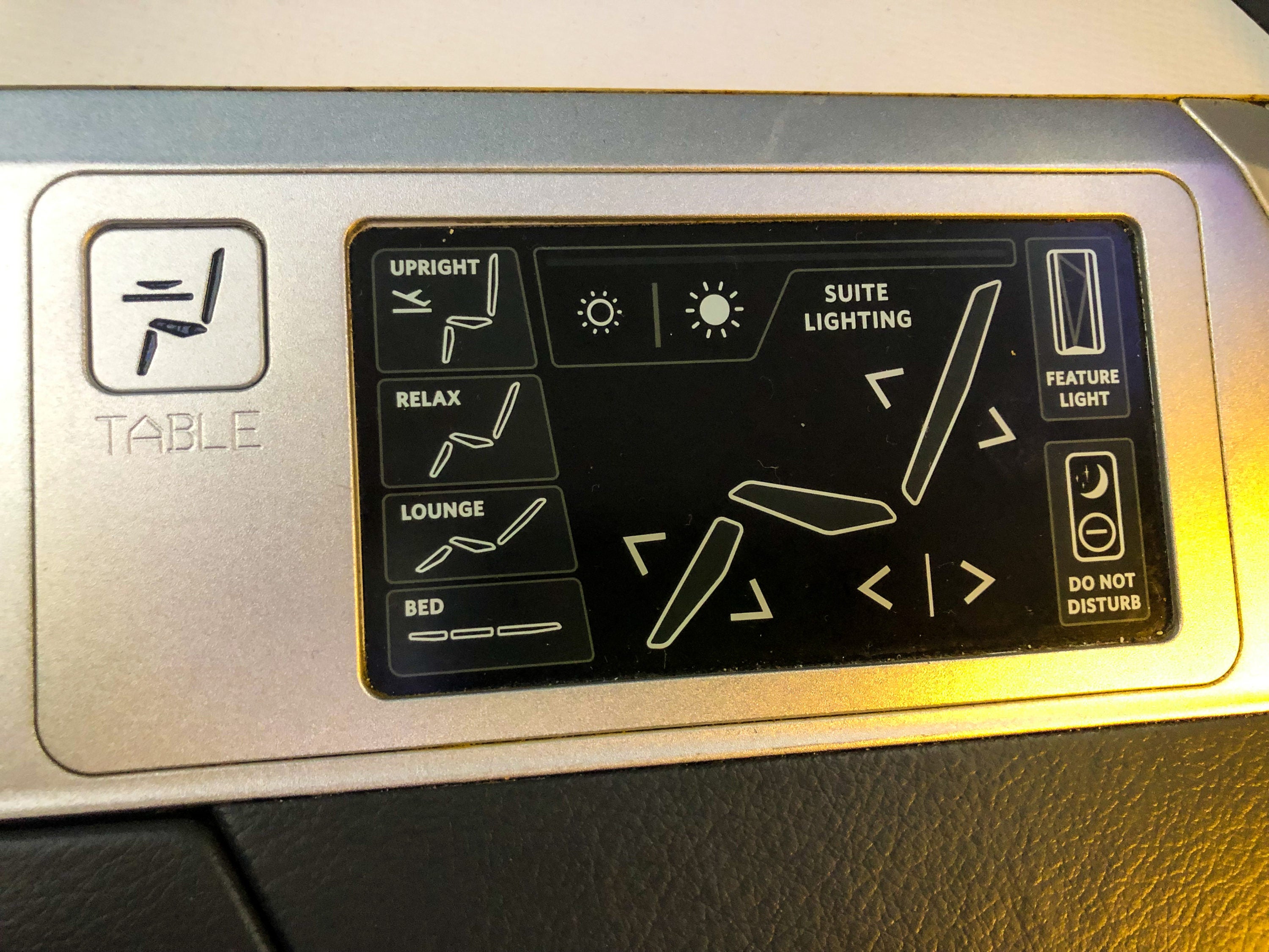 Control de los asientos de Delta One Suites A350-900