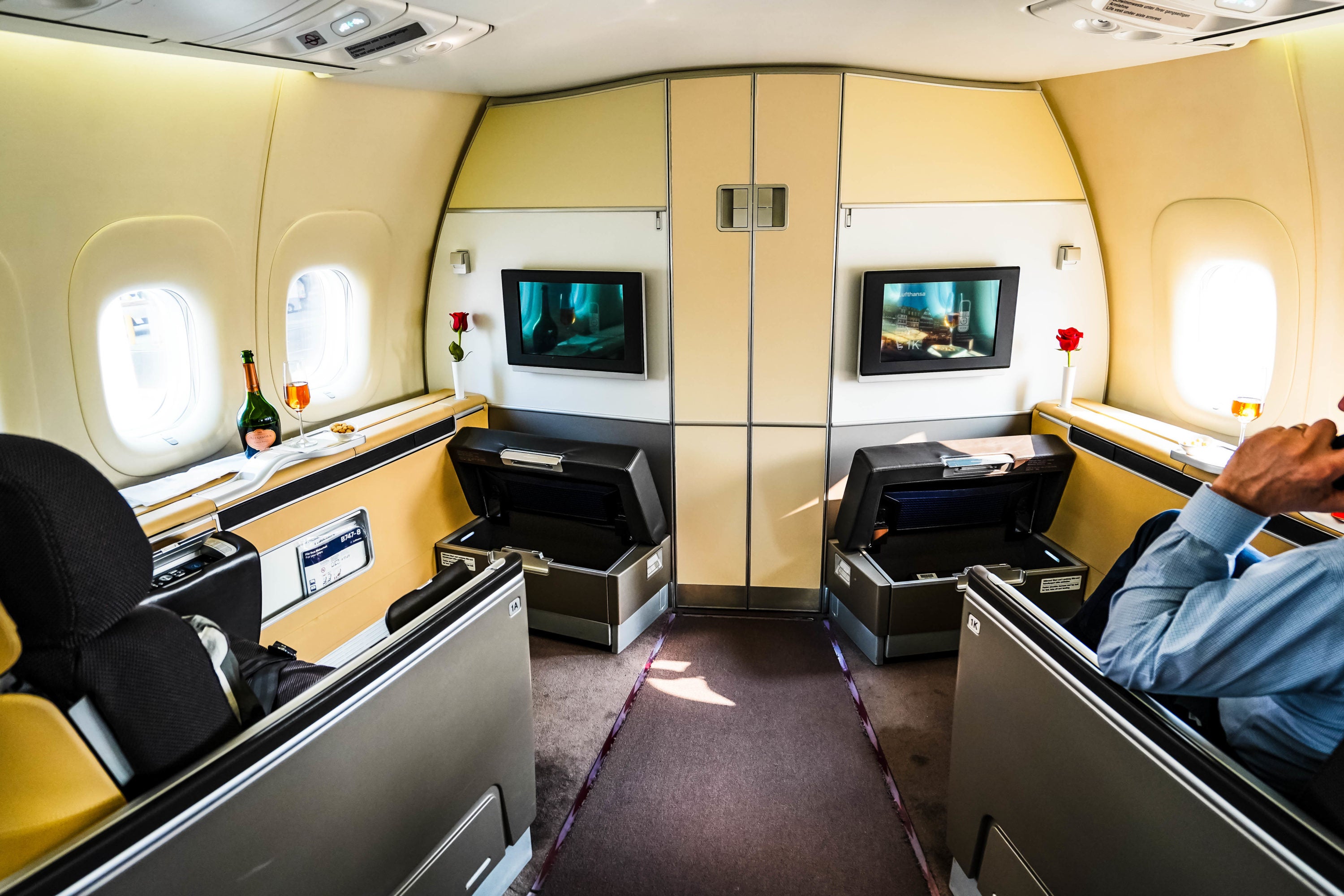 Lufthansa B747-8 First Class Seat 1A and 1K - Cherag Dubash