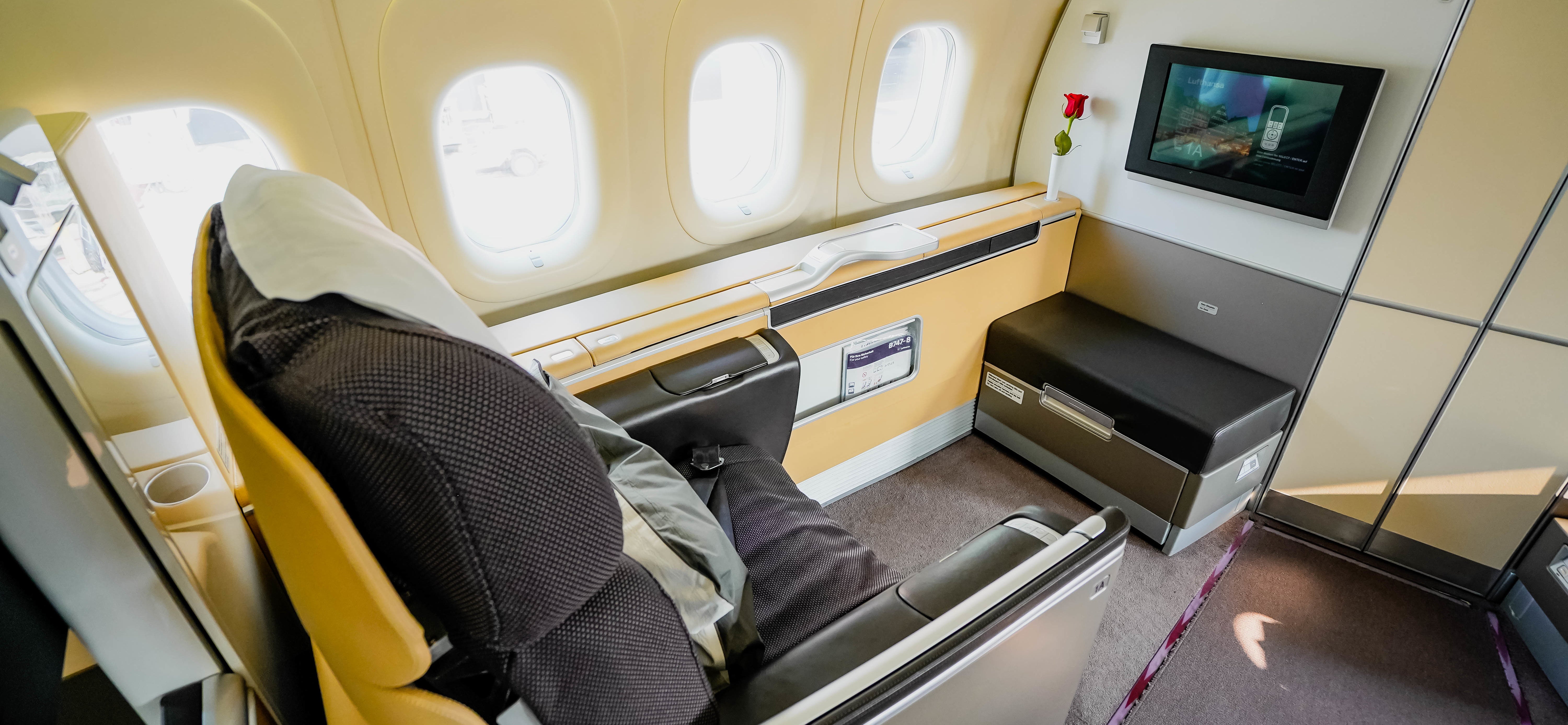 Lufthansa First Class Review 2024 - Elyn Norene