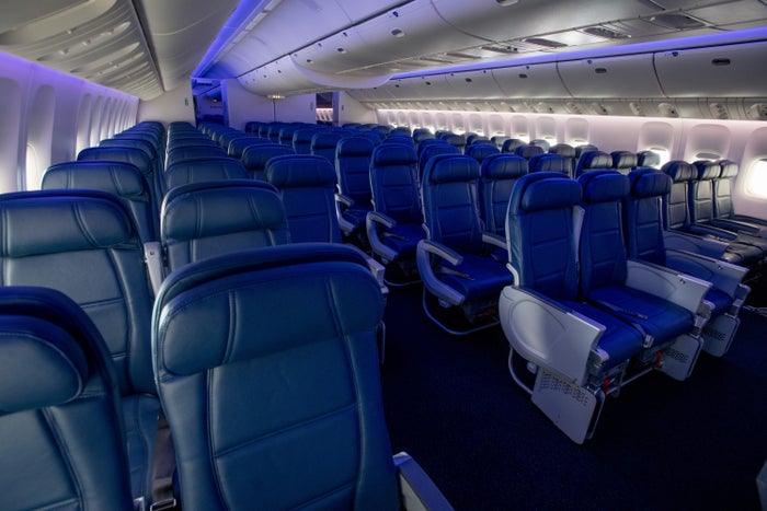 Delta 777 Main Cabin