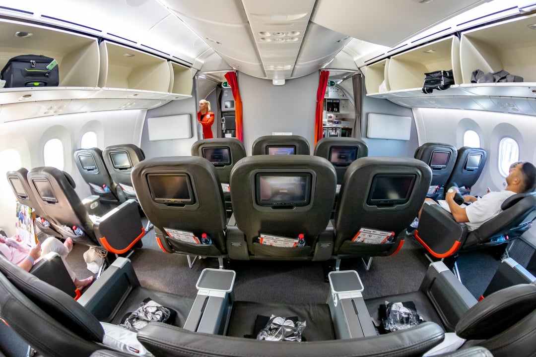 Jetstar Airways 787 Business Class Review [SYD > DPS]