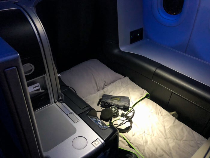 JetBlue Mint A321 bed made
