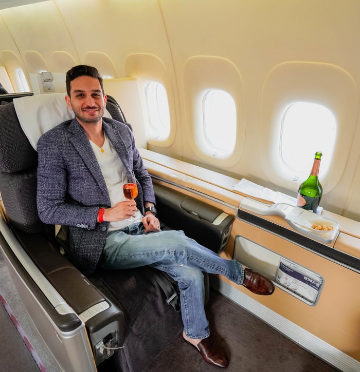 Lufthansa B747-8 First Class - Cherag Dubash