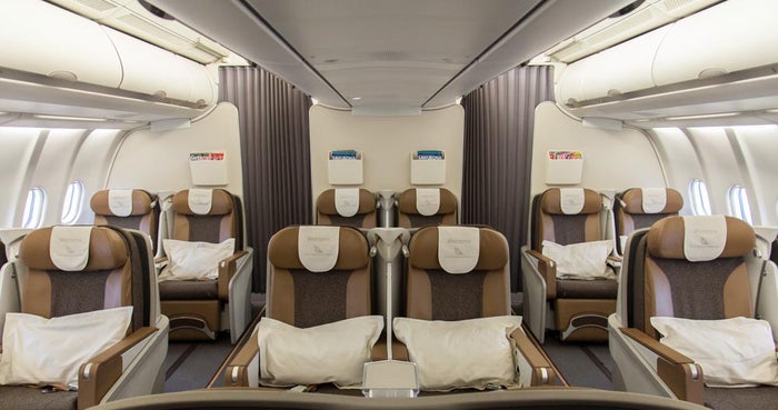 South African Airways A340-600 Business Class