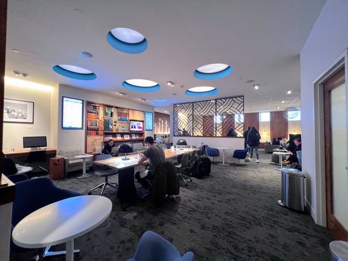 Work room at Houston Centurion Lounge