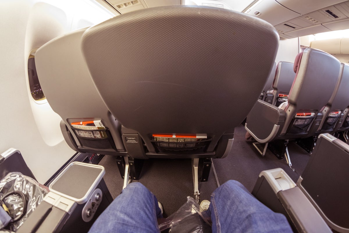Qantas Boeing 747 Premium Economy Bulkhead Seats