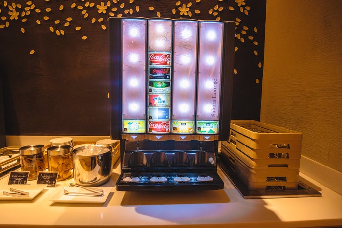 JAL Business Class Lounge Haneda Airport Soda Machine