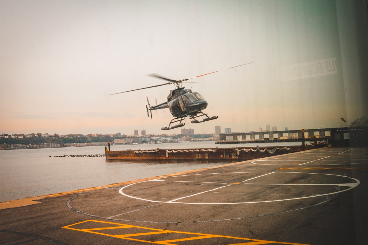 BLADE Helicopter Take-Off from Manhattan