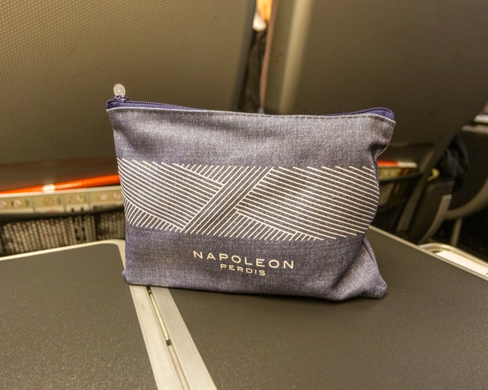 Qantas Boeing 747 Premium Economy Amenity Kit