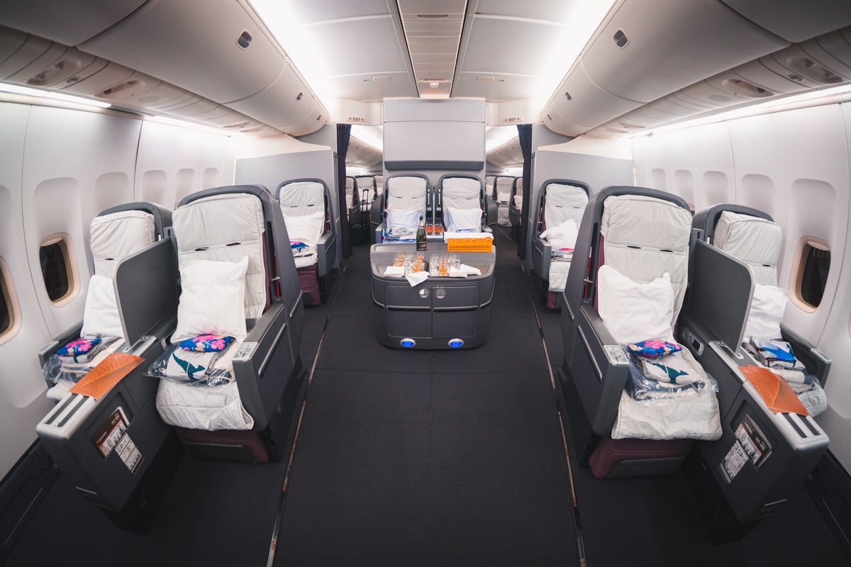 Qantas 777 Business Class : Qantas Boeing 747 Business Class Review Hnd To Syd