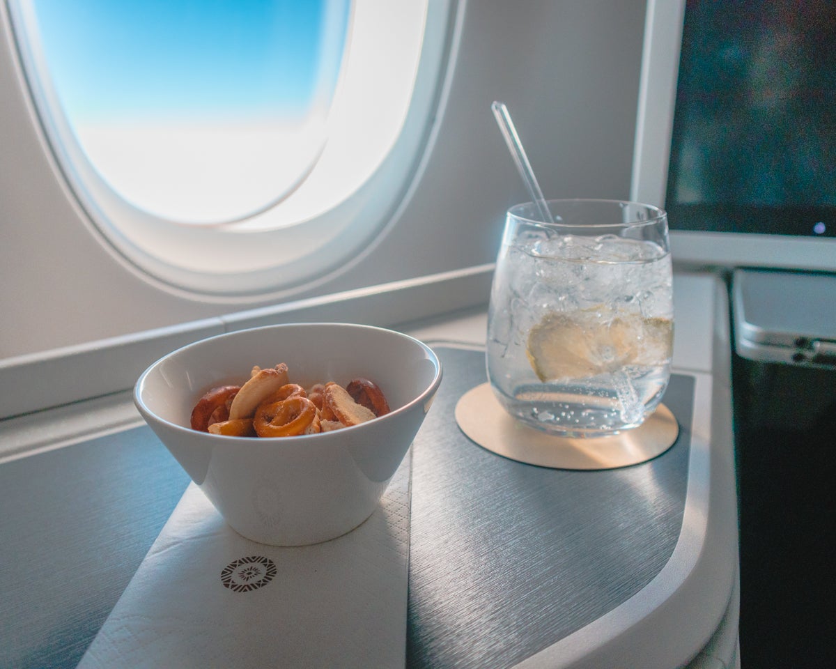 Fiji Airways Airbus A350 Business Class Gin & Tonic