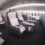 Qantas Boeing 747 Business Class Middle Seats