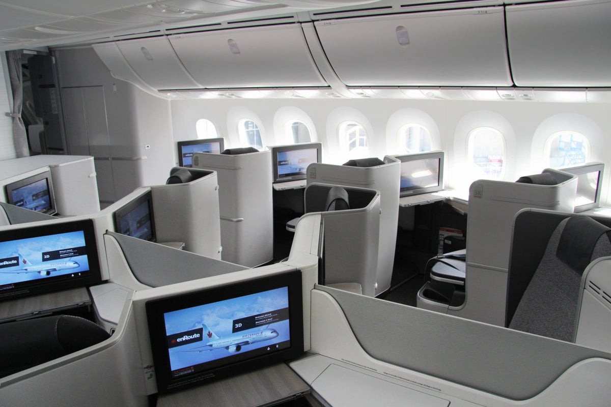 Best Ways To Book Air Canada Business Class With Points [Step-by-Step]