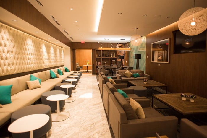 The Mexico City, Mexico (MEX) American Express Centurion Lounge at International Terminal 1 [Location, Hours, Amenities]