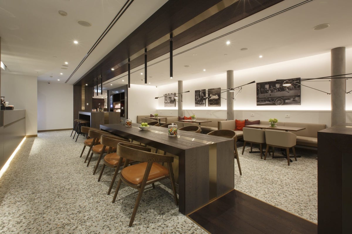 The American Express Centurion Lounge at Melbourne Airport (MEL) – Location, Hours, Amenities, and More