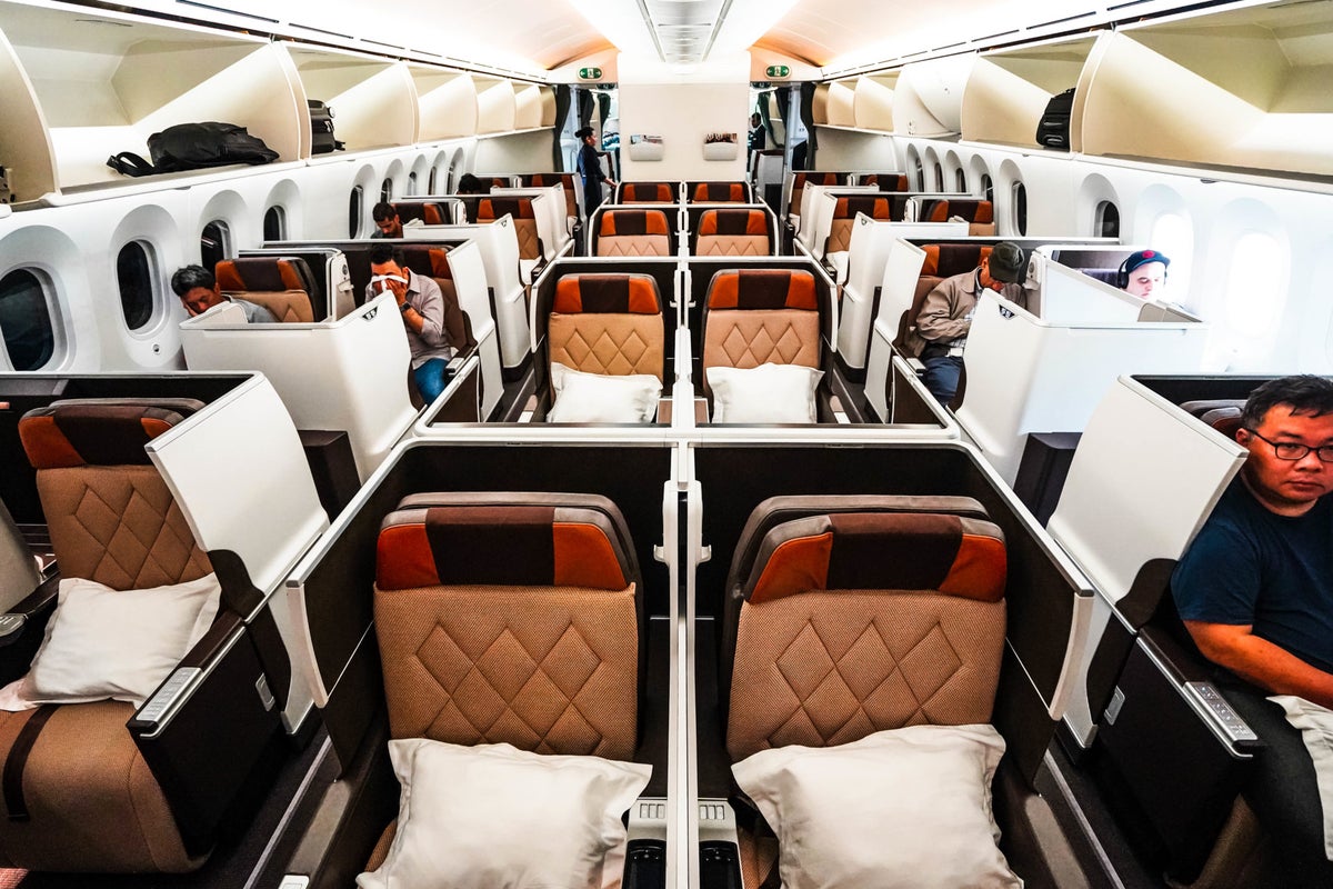Oman Air B787-9 Forward Business Class Cabin