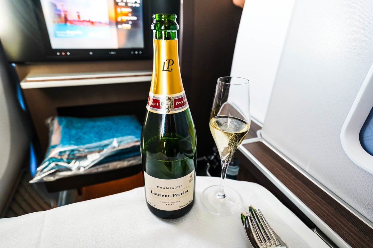 Oman Air B787-9 Business Class --- Laurent Perrier Brut Champagne