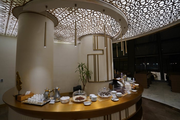 Oman Air First and Business Class lounge - Cherag Dubash