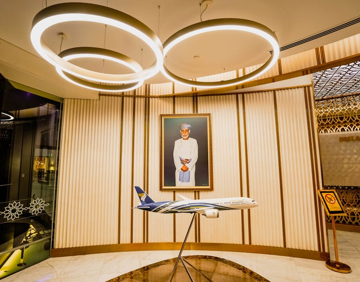Oman_Air_First_and_Business_Class_lounge_entrance_Cherag_Dubash Oman Air First and Business Class lounge - Cherag Dubash