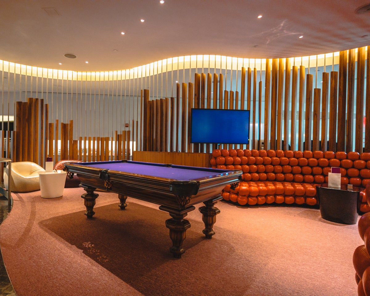 Virgin Atlantic Clubhouse JFK Pool Table & Lounge Seating
