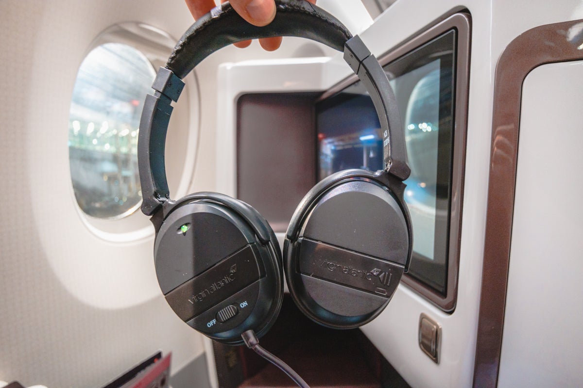 Virgin Atlantic Airbus A350 Upper Class Noisecaning Headphones