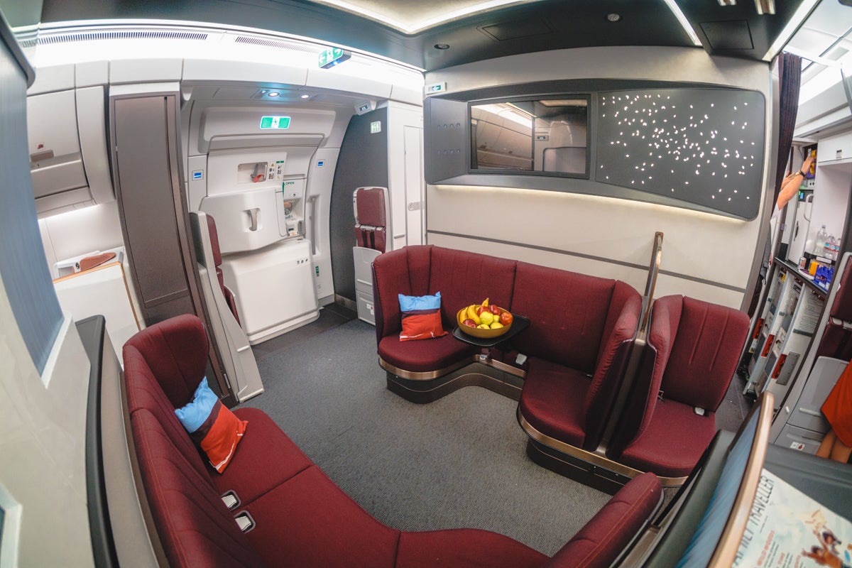 Virgin Atlantic Airbus A350 Vyšší Třídy Loft Lounge Sezení