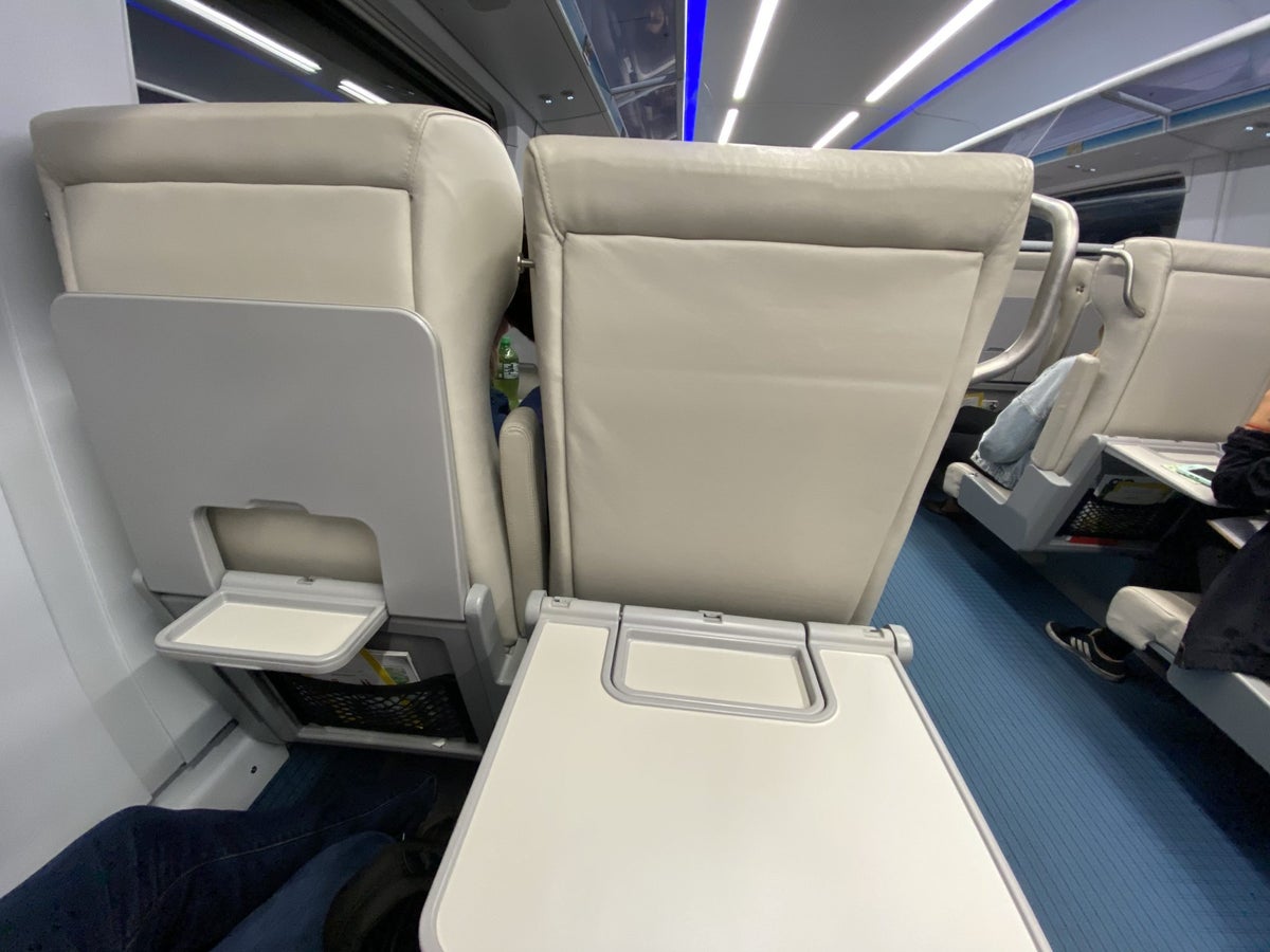 Brightline Smart Business Class Tray Table