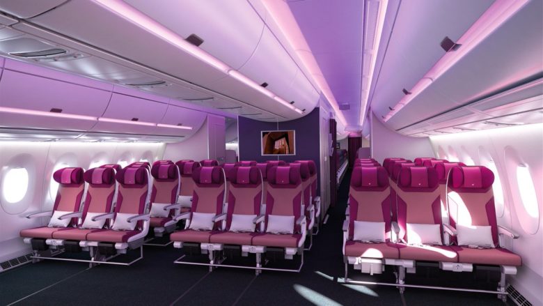 Qatar Airways Review: Seats, Amenities, Customer Service [2023]