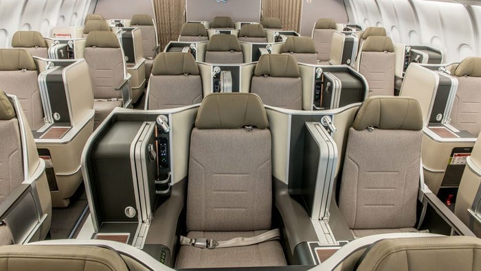 TAP Air Portugal Older Business Class TAP Air Portugal Older Business Class