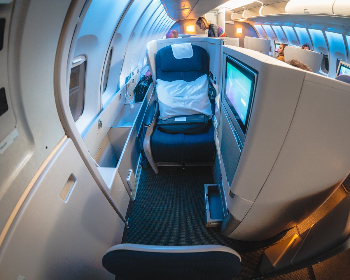 British Airways Boeing 747 Club World Business Class Seat 62A