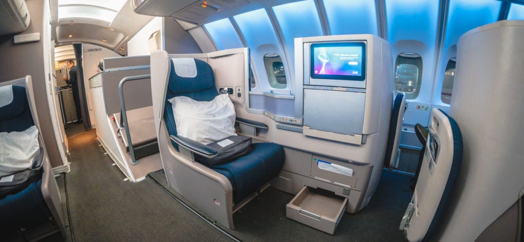 British Airways Boeing 747 Club World Review [LHR to DXB]