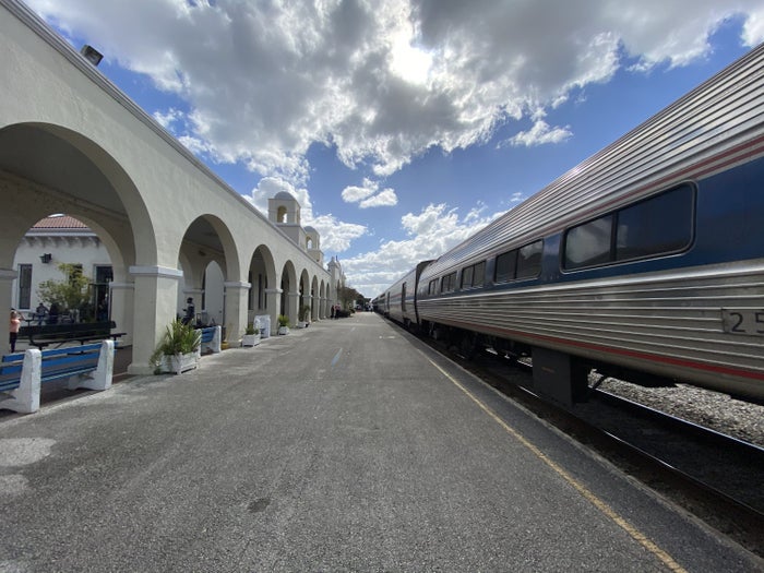 [Expired] Amtrak Sale Offers Free Companions in Long-Distance Train Roomettes [Book by Feb. 6]