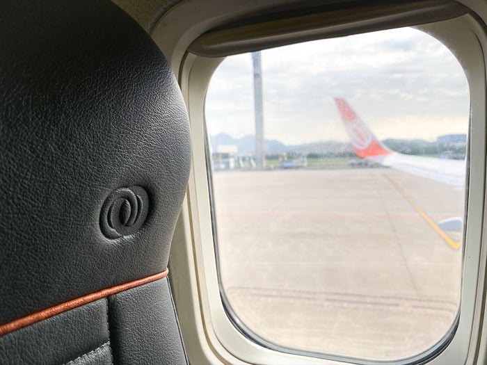 GOL Airlines Boeing 737-800 Economy Class Review [GIG to GRU]