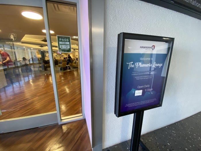Hawaiian Airlines Plumeria Lounge Entrance