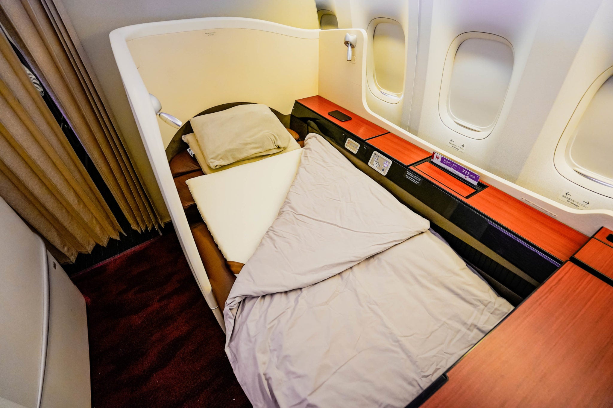 The Best Ways to Fly to Japan With Points & Miles [2023]