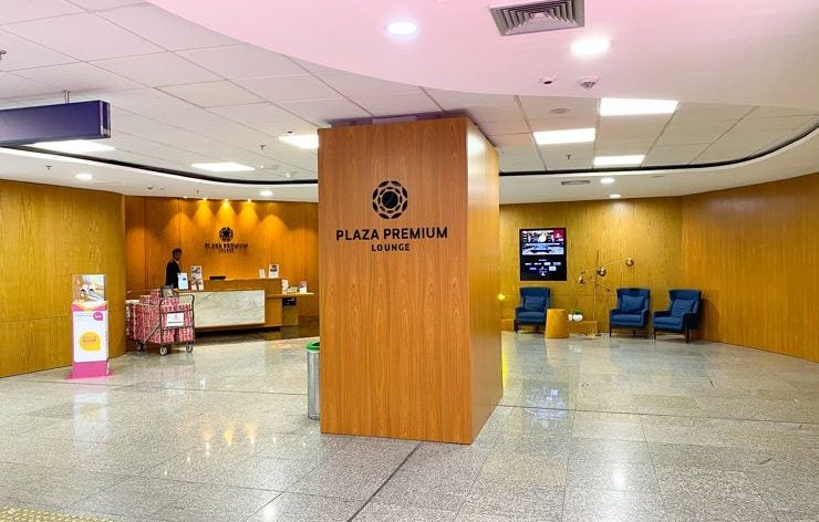Plaza Premium Lounge Rio Entrance