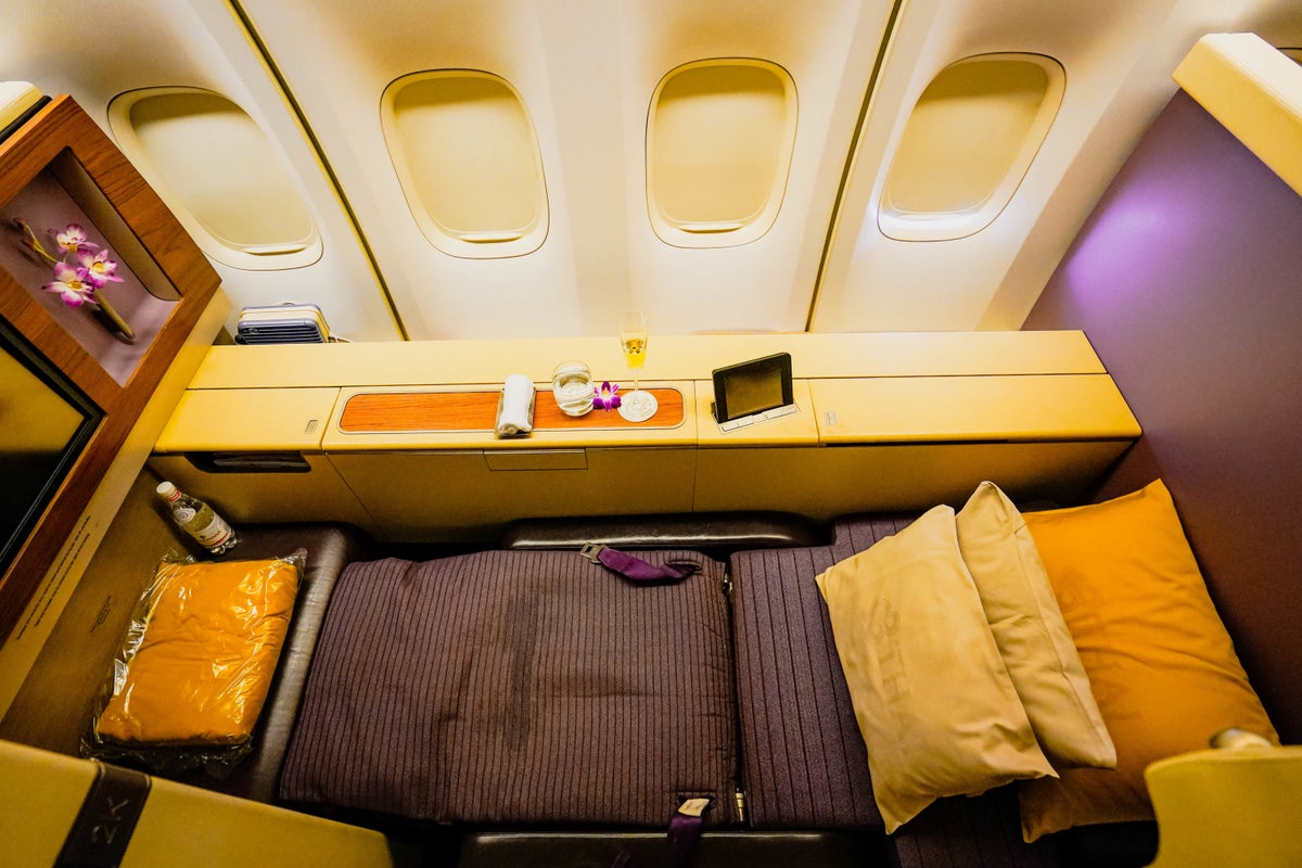 Thai Airways Boeing 747 400 First Class Lie flat bed