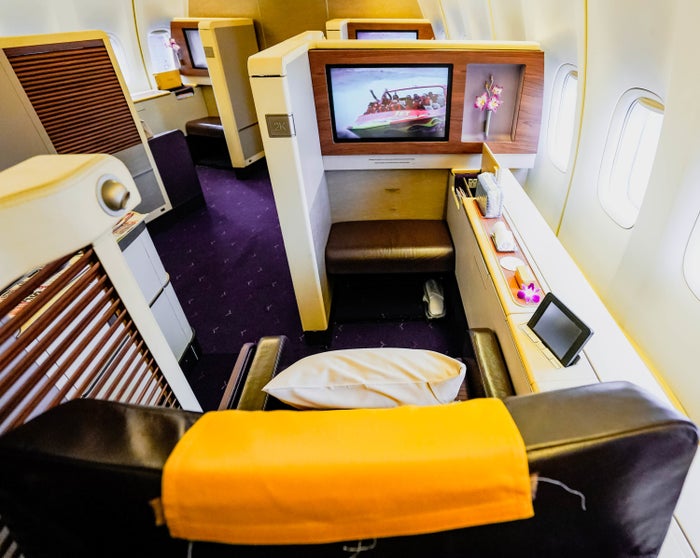 Thai Airways Boeing 747 400 First Class Suite 2K
