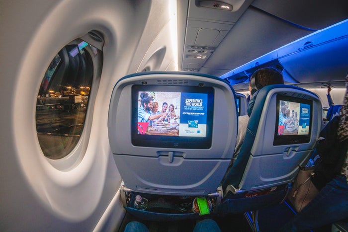 Delta Airbus A220 Economy Class Point of View