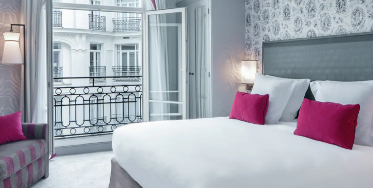 Maison Astor Paris Curio Collection by Hilton Bedroom View Maison Astor Paris Curio Collection by Hilton Bedroom View