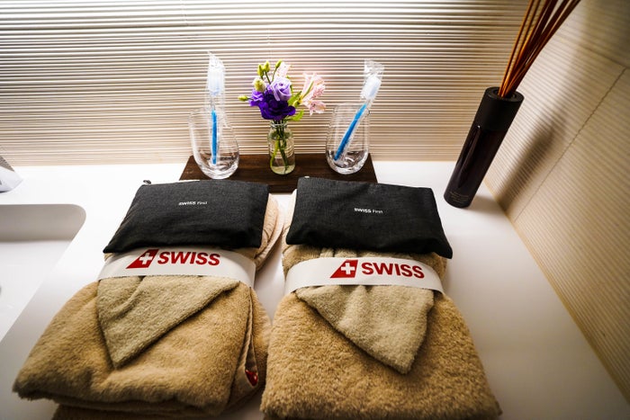 SWISS Air First Class Lounge Amenities SWISS First Class Lounge Amenities