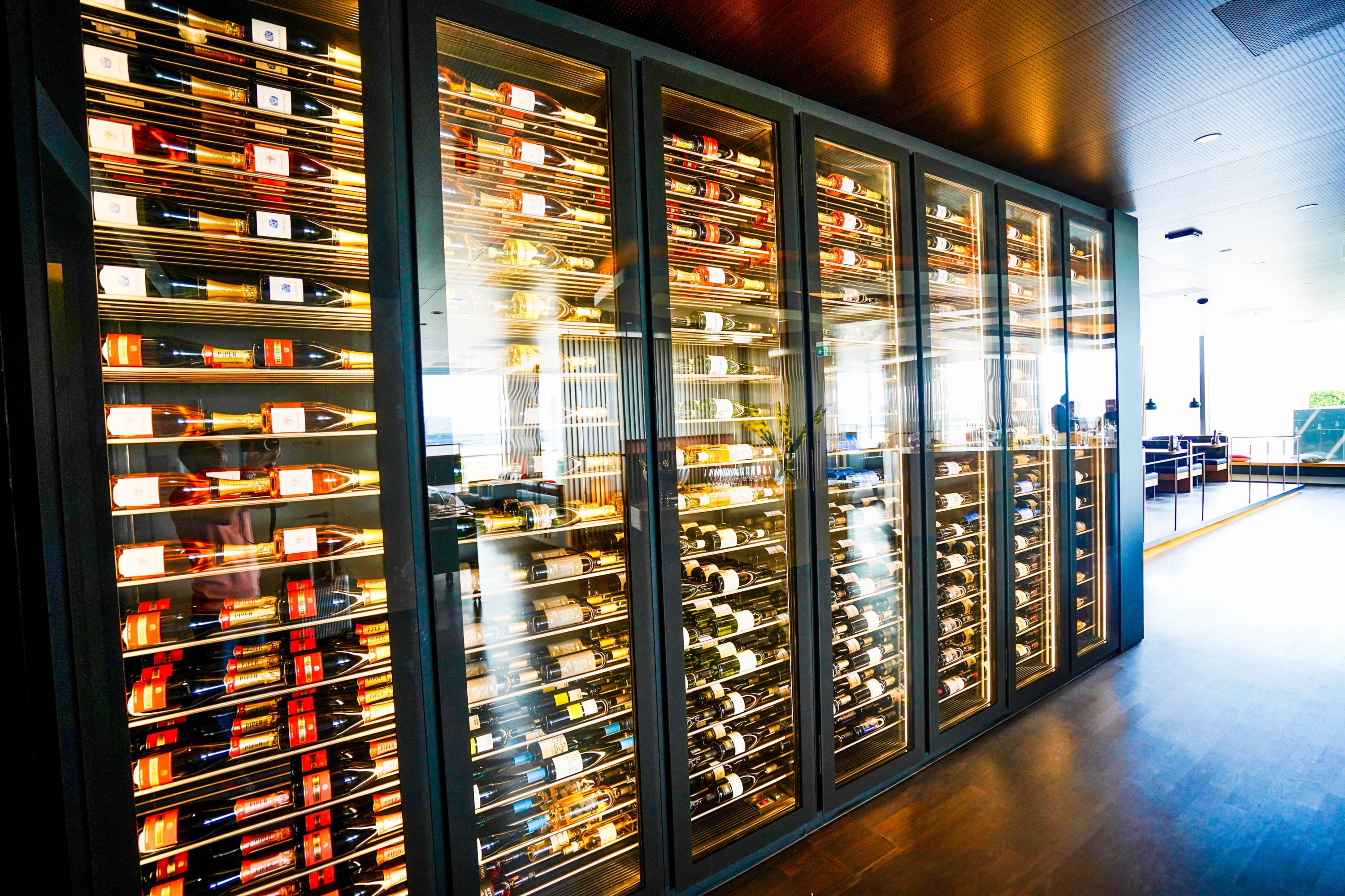 SWISS Air First Class Lounge Wine Humidor SWISS Air First Class Lounge Wine Humidor