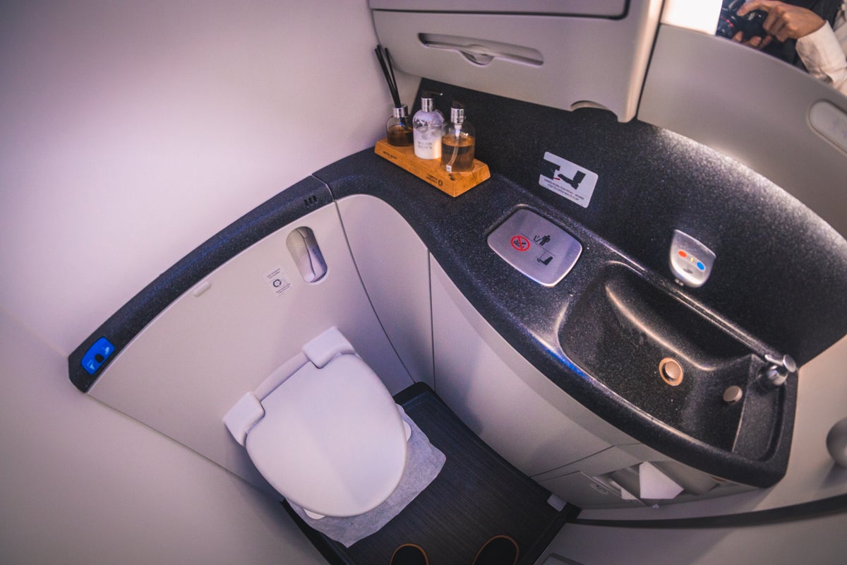 Turkish Airlines Boeing 787 9 Business Class Toilet