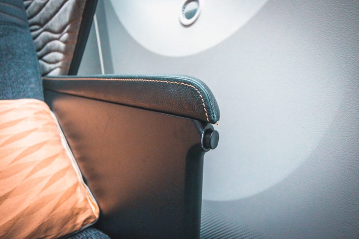 Turkish Airlines Boeing 787 9 Business Class Window side Armrest Turkish Airlines Boeing 787 9 Business Class Window side Armrest